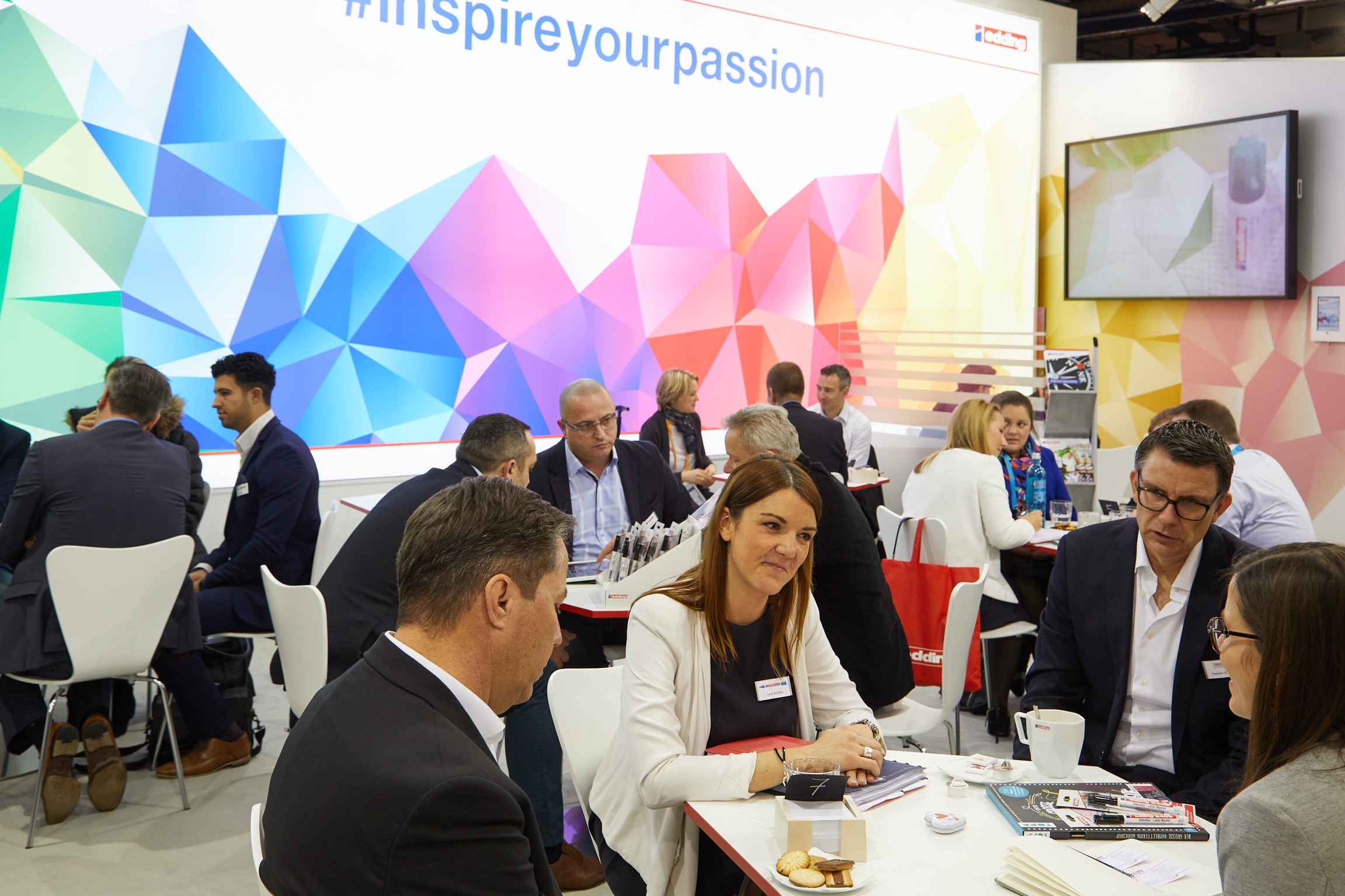 creativeworld_fair-impressions-05