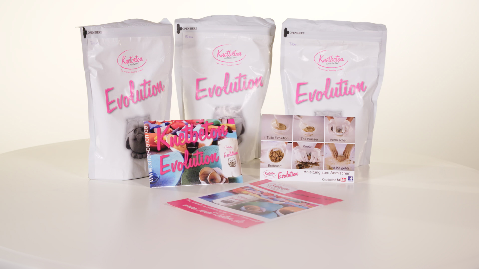 Creative Impulse Award 3rd place: Miled Ben Dhiaf, LOGO-BETON 'Kneadable Concrete Evolution'