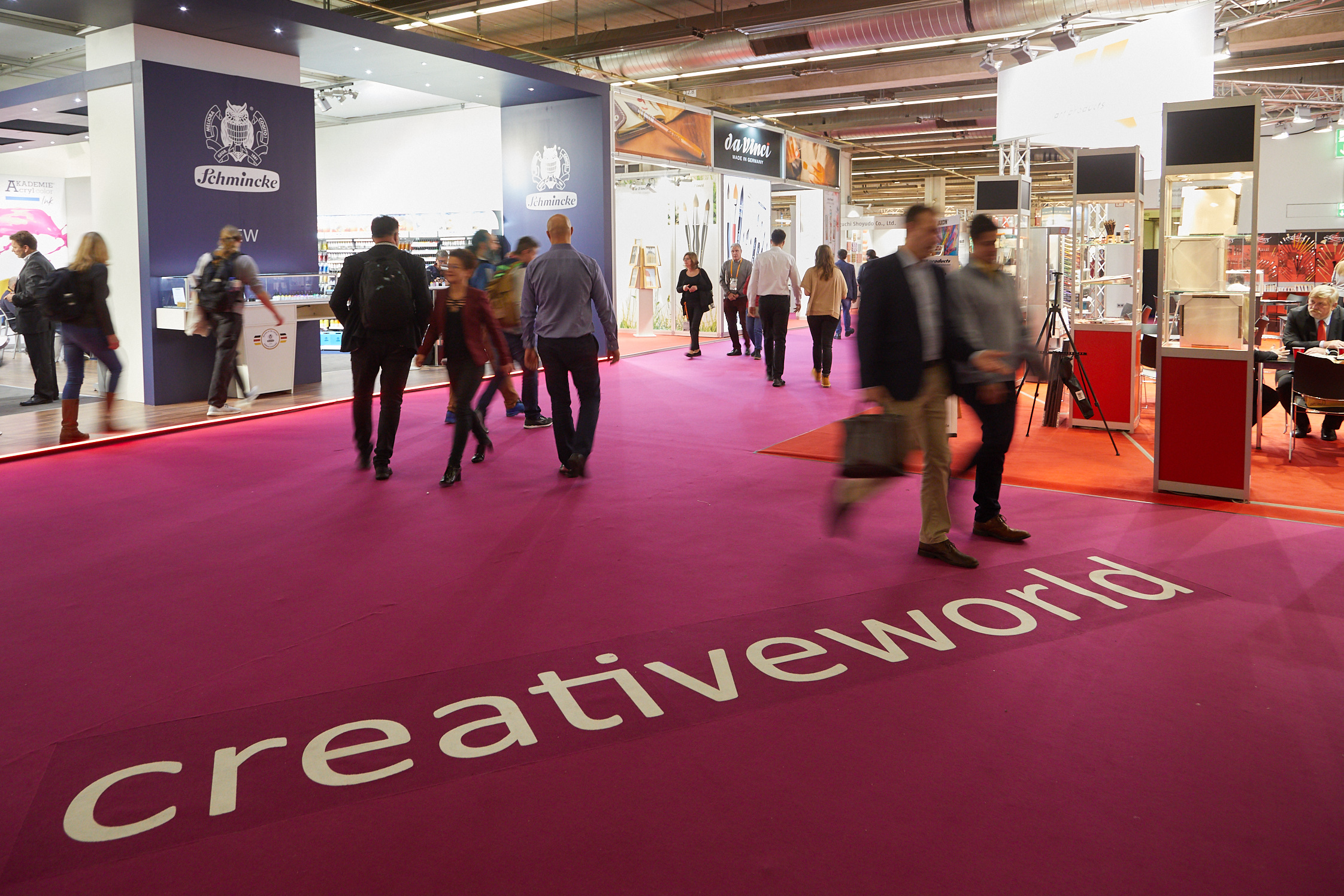 creativeworld-hallenansicht-03
