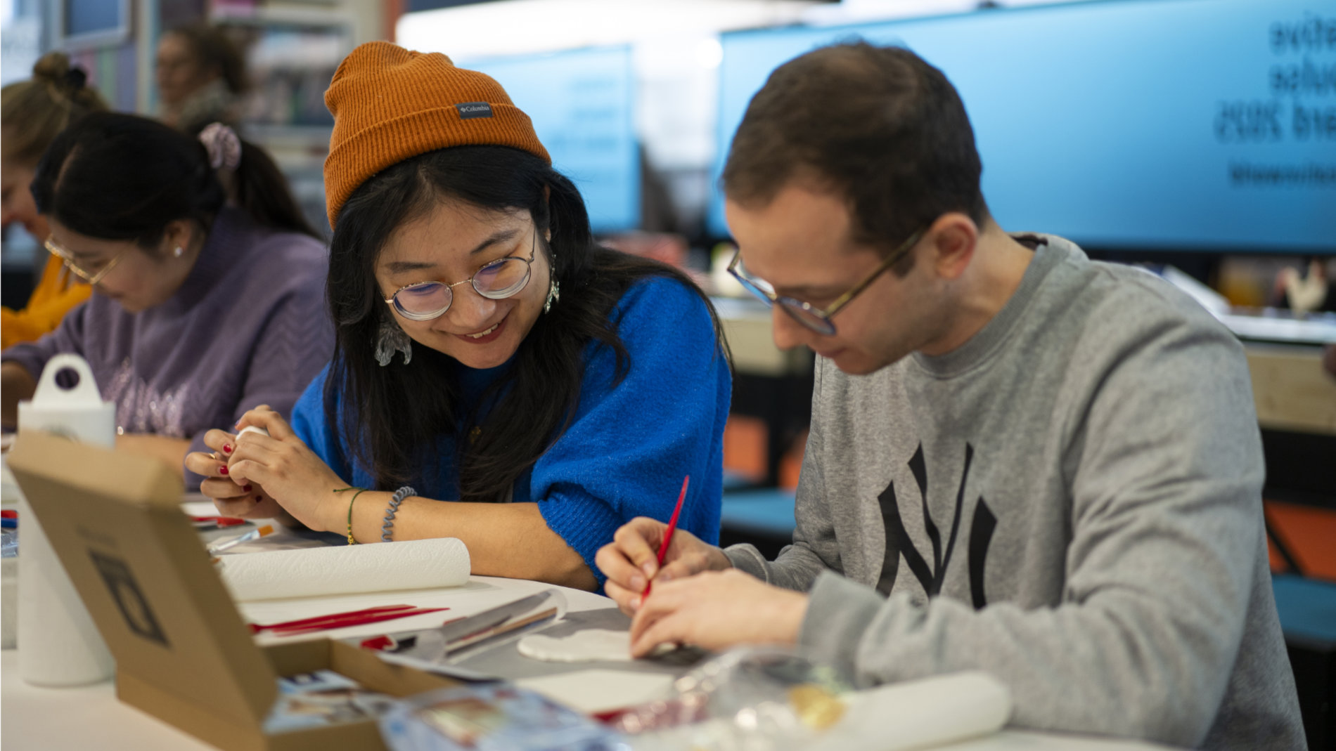 Creative Academy at Creativeworld: Visitors doing crafts